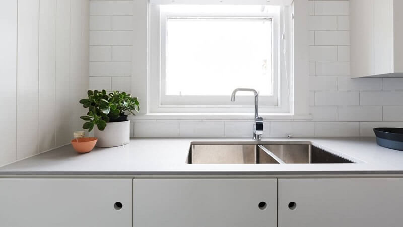 Why Are Wholesale Kitchen Cabinets a Popular Choice for Modern Kitchen Remodels?