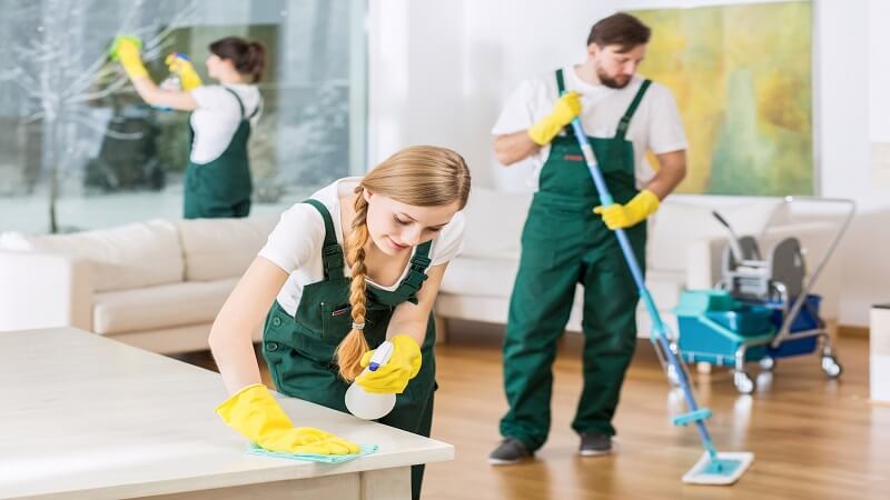 The Essential Guide to Deep Cleaning Your Home Before Spring